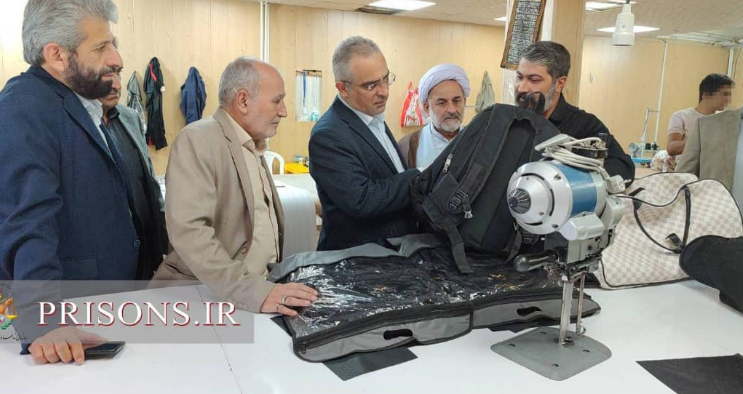 بازدید مدیر کل دفتر برنامه ریزی و اشتغال و حرفه آموزی زندان های کشور از زندان تحولی رشت